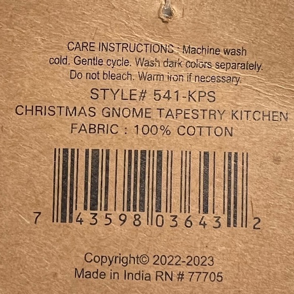 SET of Brand New Gnome Holiday Hand Towels (lot of 3) - Picture 3 of 6